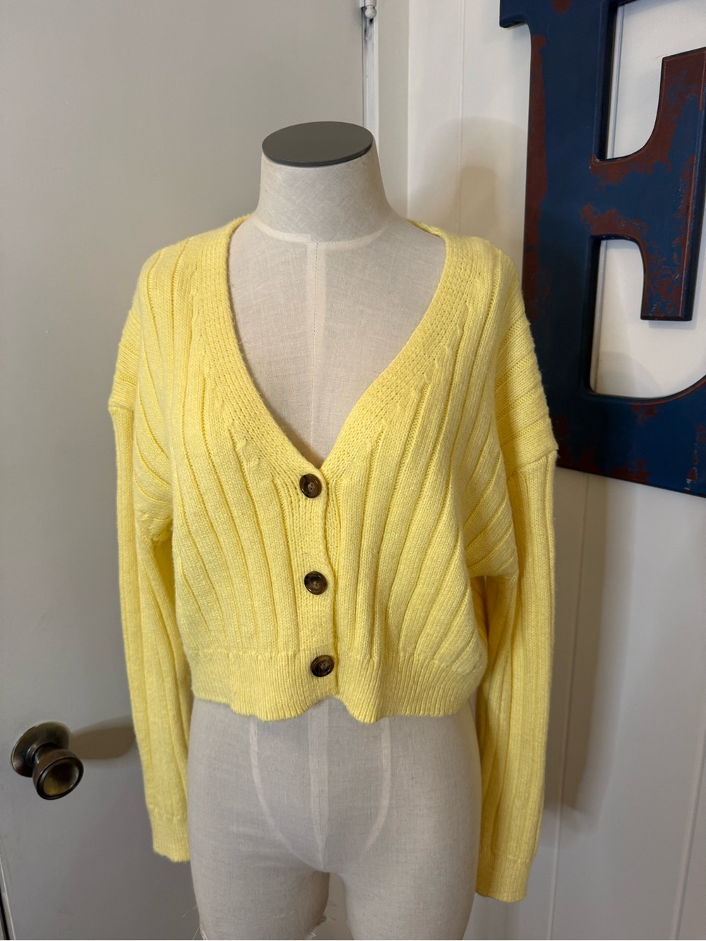 Garage Yellow Ribbed V-Neck Button Front Cropped Cardigan Sz M